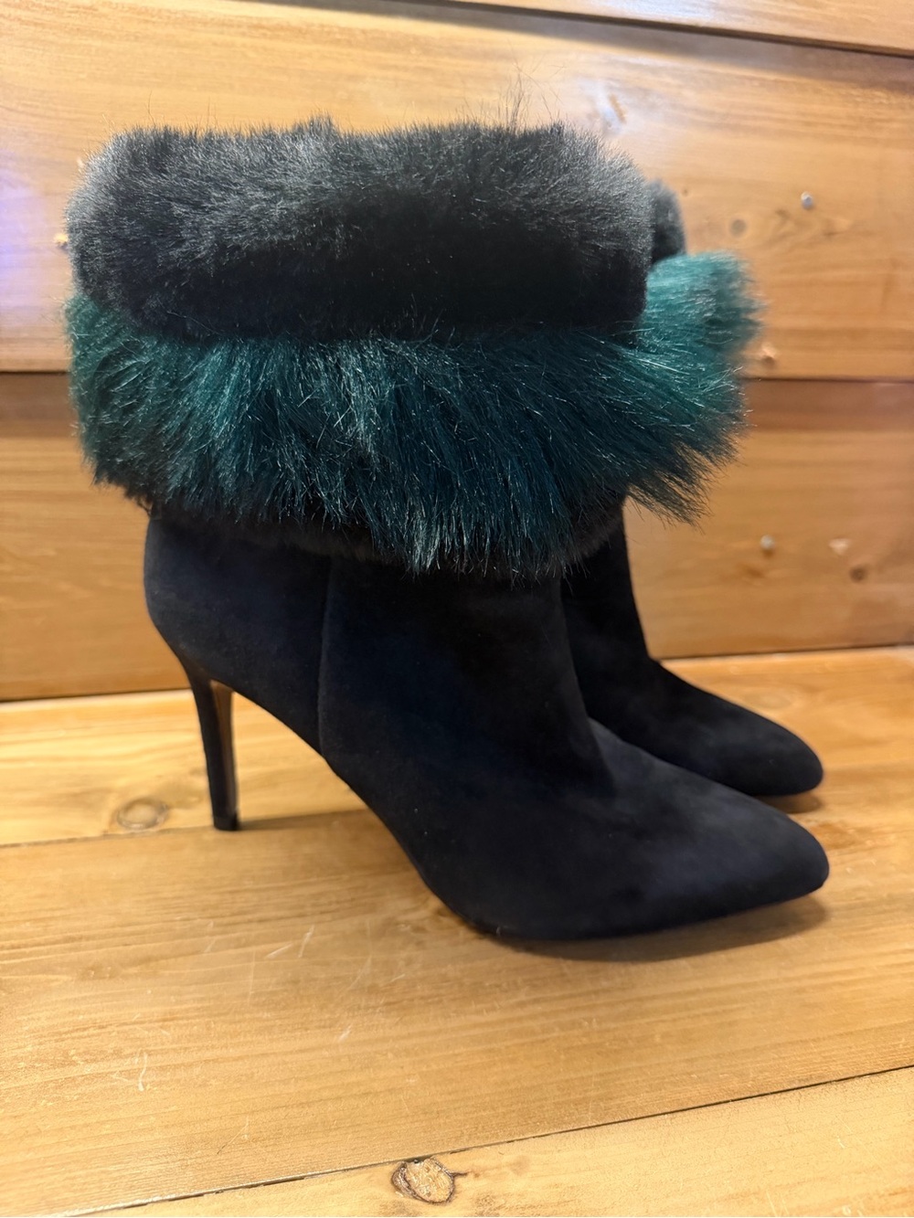 Sam Edelman Black Suede Ankle Boots with Teal Faux Fur Cuff Size 6